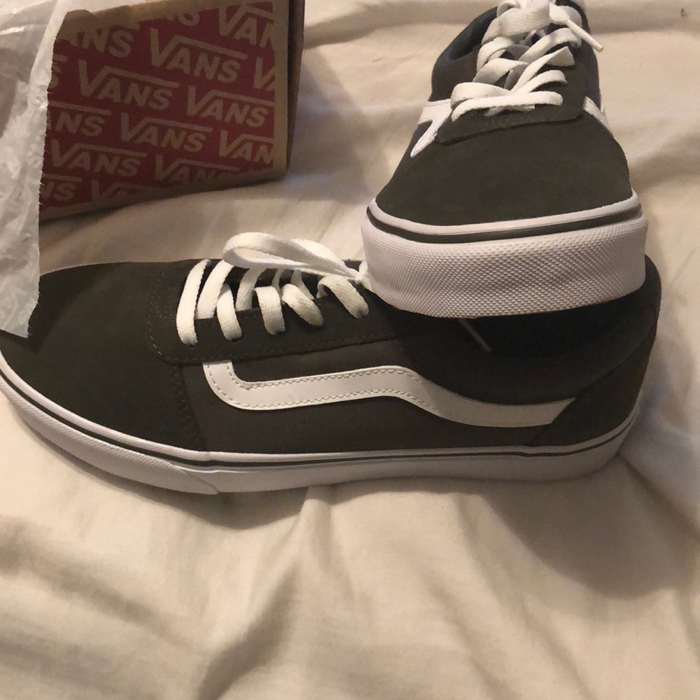 Vans, ward olive green low top, size 11 women.